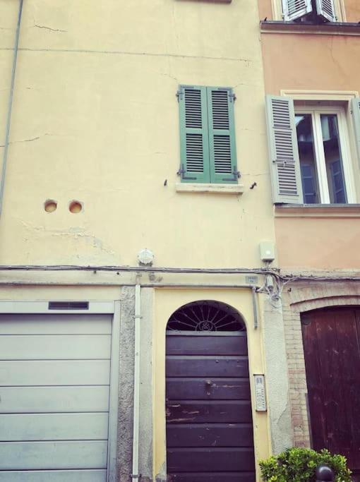 Apartment Casafiore Art Bijoux In Centro Storico A Parma